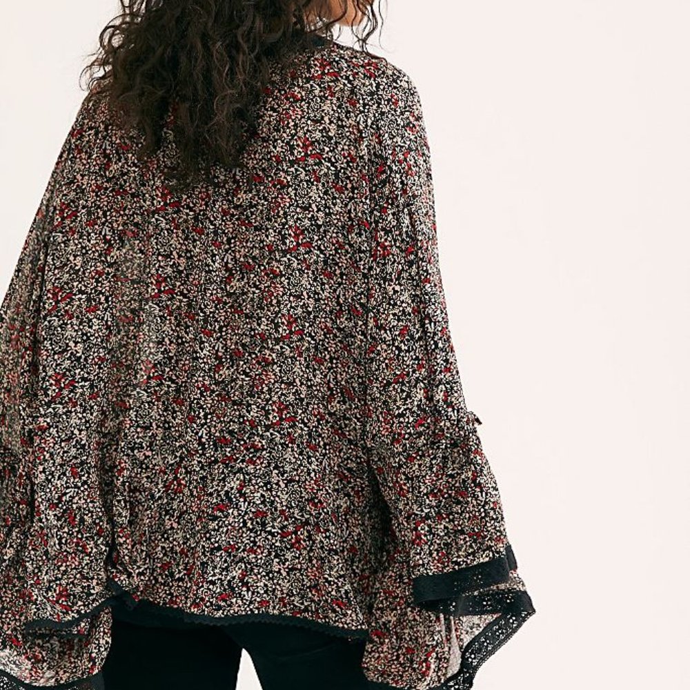 NWT Free People Lola Kimono - Picture 2 of 4